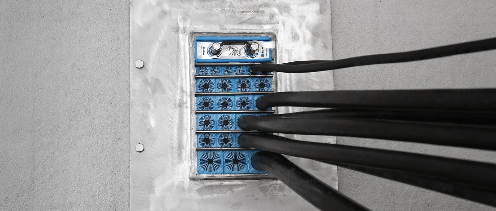 利用 Roxtec 密封套件节省时间
