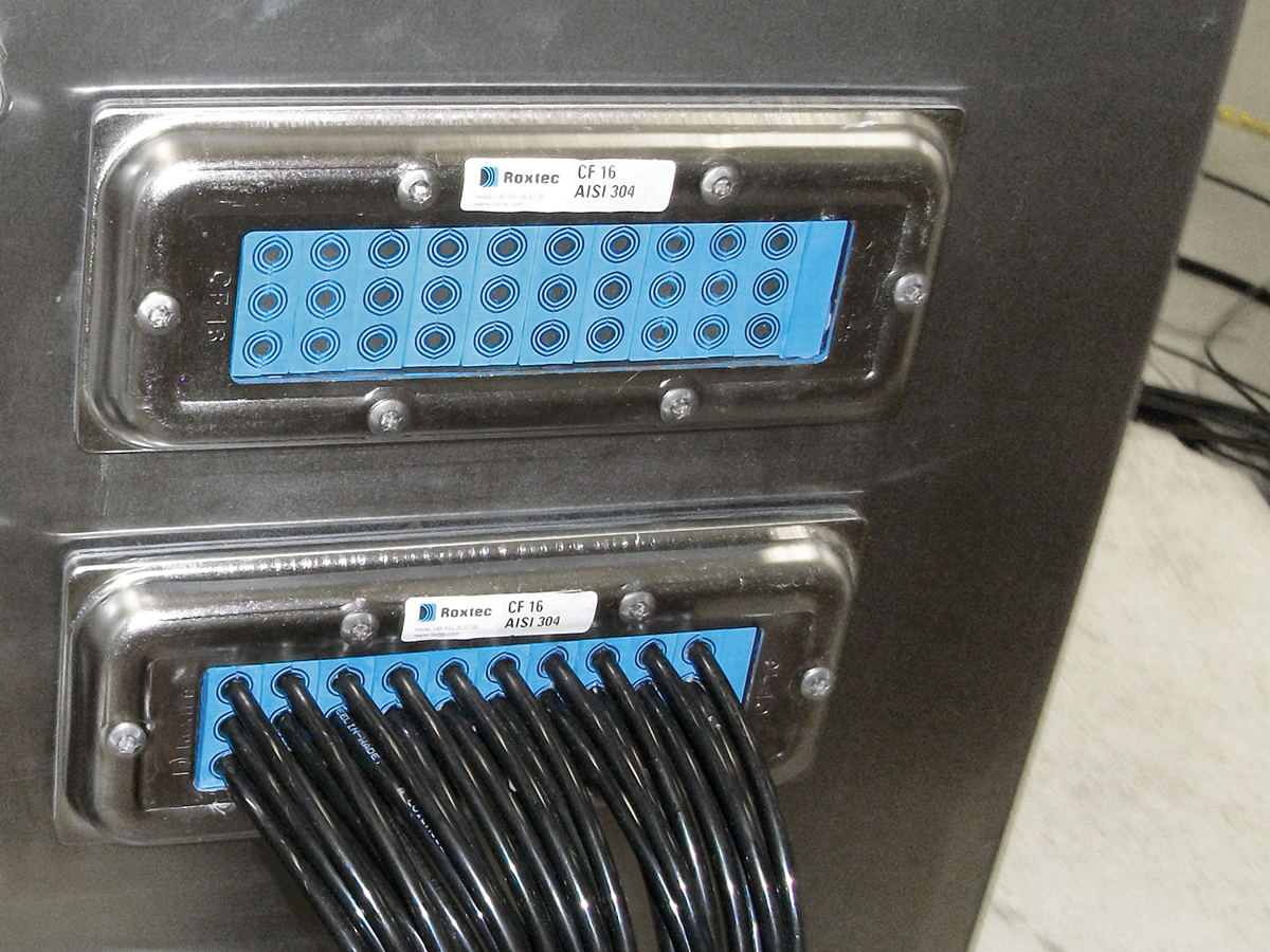 Roxtec CF 16 穿隔系统