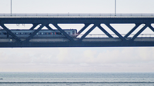 如何保护轨旁设备