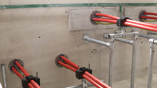 改造被水浸的变电站