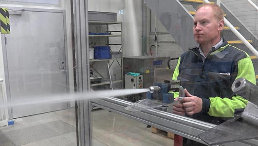 观看水密性能测试